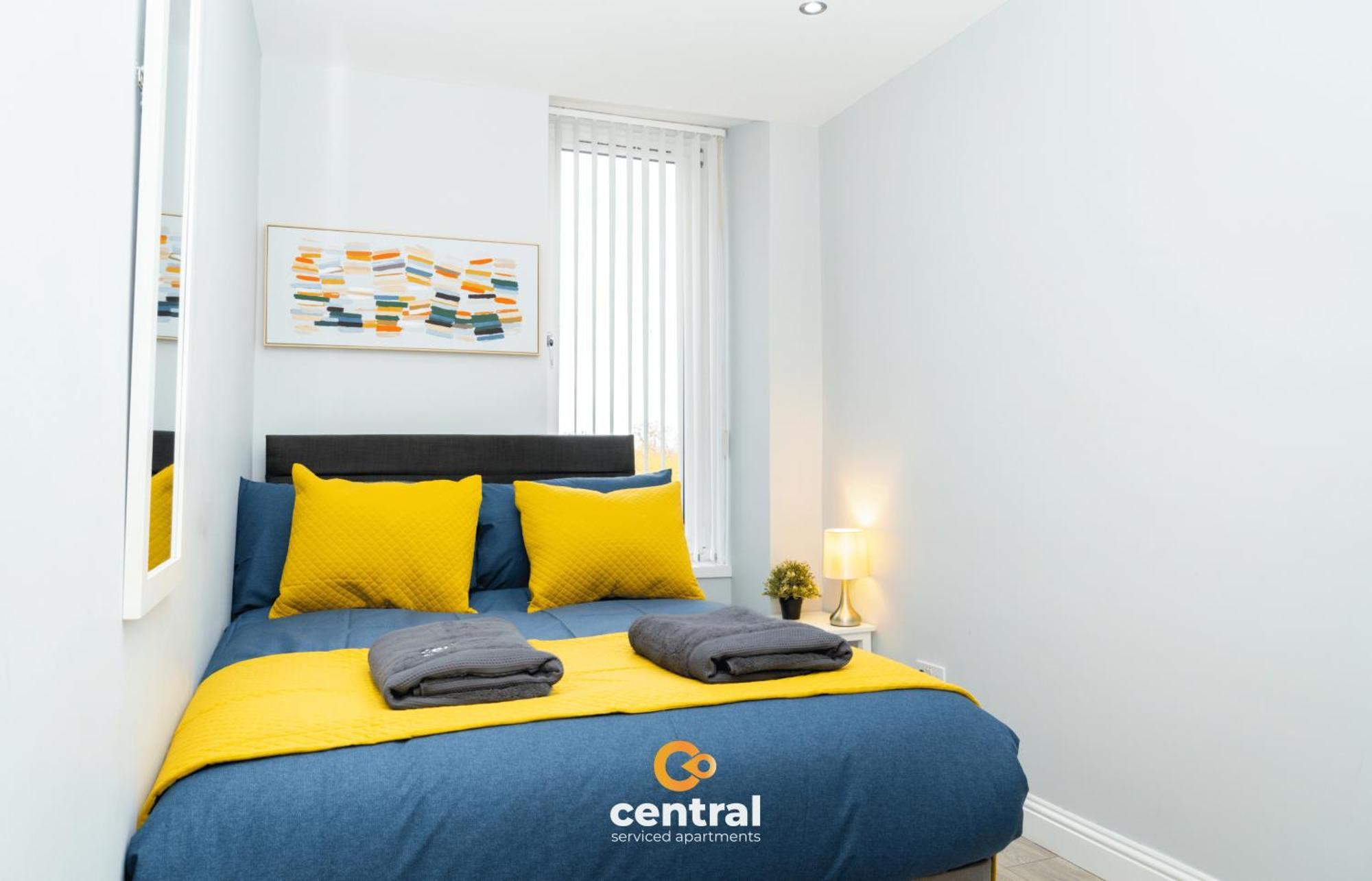 Central Serviced Apartments - 2 Bedroom - Ground Floor - Monthly & Weekly Bookings Welcome - Free Street Parking - 2 Double Beds - Wifi - Smart Tvs In Rooms - Fully Equipped - Heating 24-7 - Contractor & Short Stay Favourite Данді Екстер'єр фото