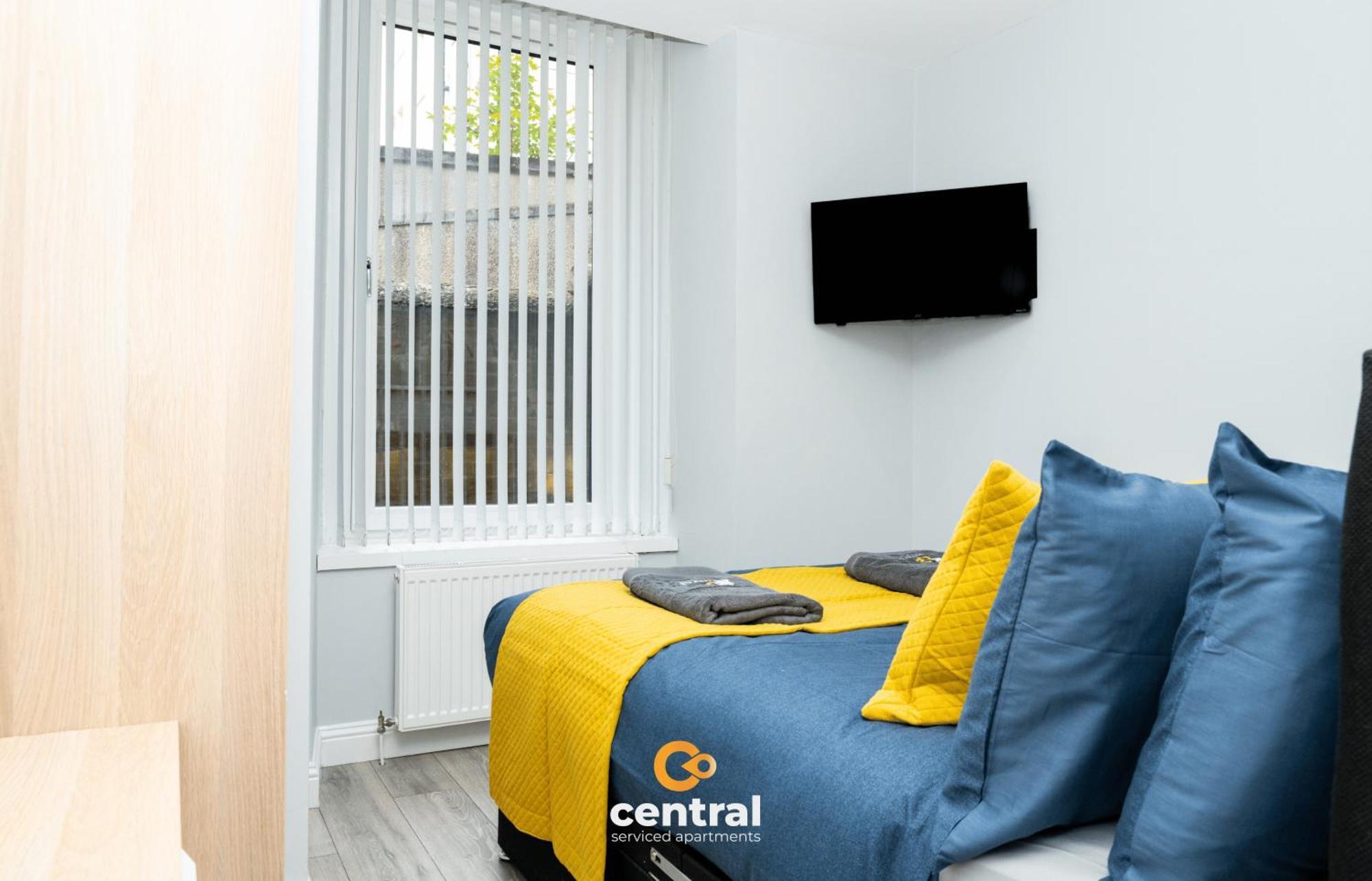 Central Serviced Apartments - 2 Bedroom - Ground Floor - Monthly & Weekly Bookings Welcome - Free Street Parking - 2 Double Beds - Wifi - Smart Tvs In Rooms - Fully Equipped - Heating 24-7 - Contractor & Short Stay Favourite Данді Екстер'єр фото