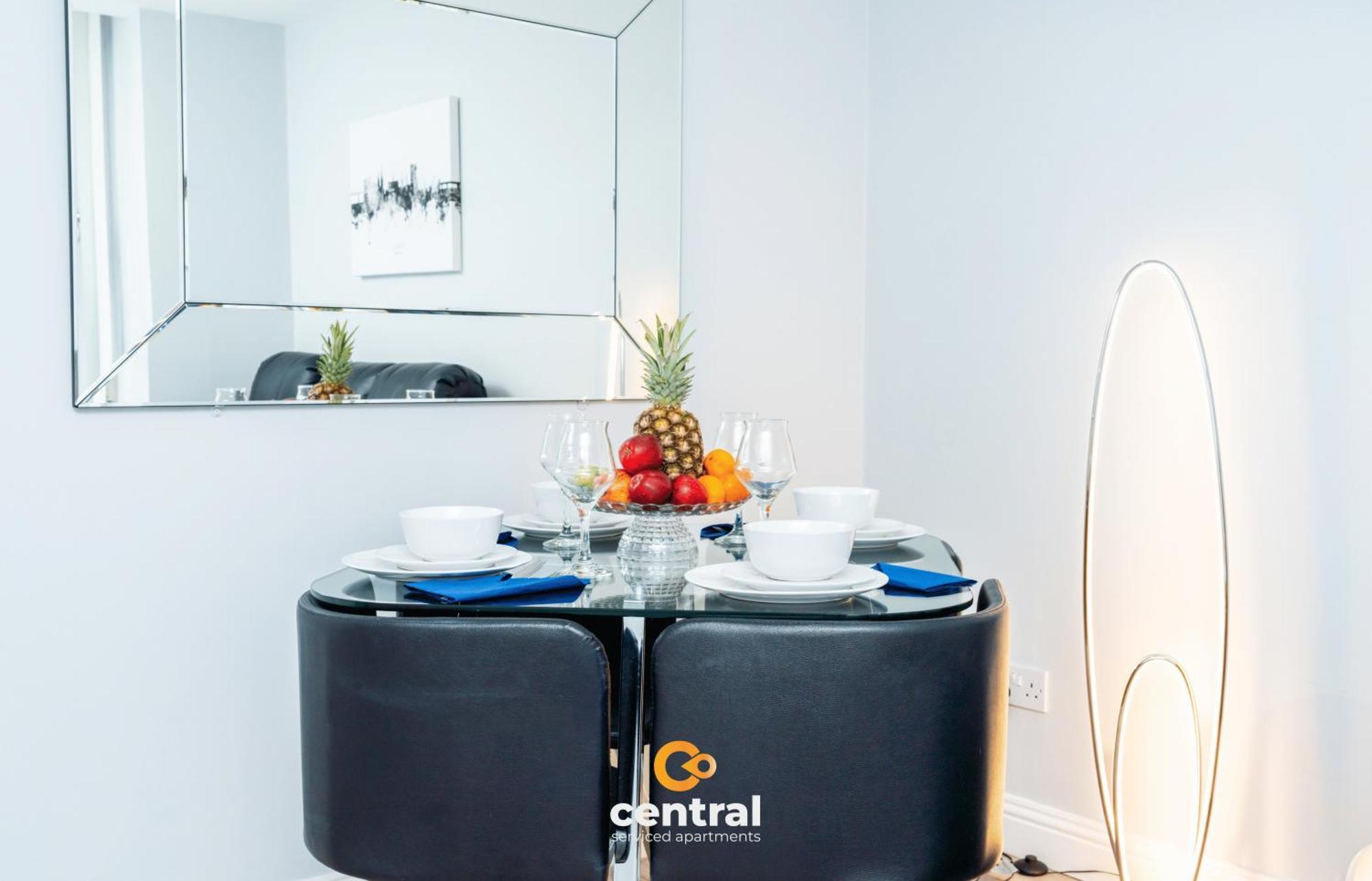 Central Serviced Apartments - 2 Bedroom - Ground Floor - Monthly & Weekly Bookings Welcome - Free Street Parking - 2 Double Beds - Wifi - Smart Tvs In Rooms - Fully Equipped - Heating 24-7 - Contractor & Short Stay Favourite Данді Екстер'єр фото